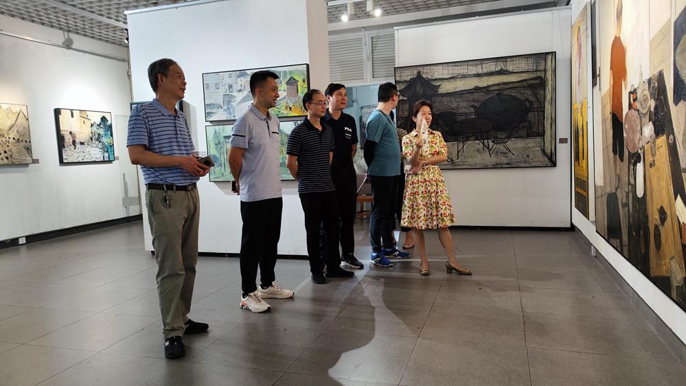 2e19f1fcee35456a8afd5d79e804a599.jpg 2e19f1fcee35456a8afd5d79e804a599.jpg